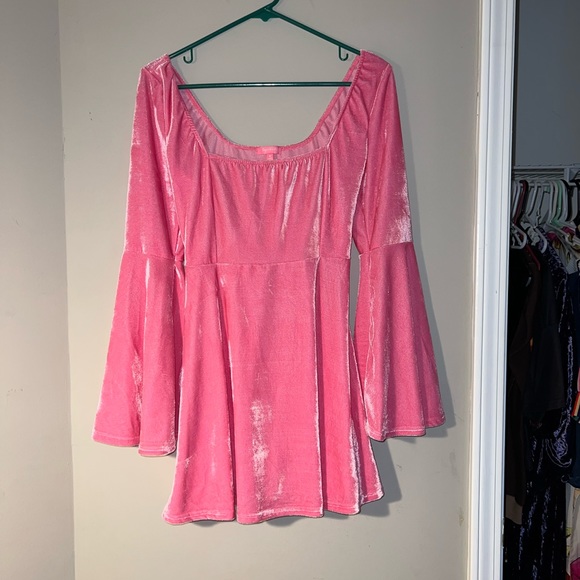 Sugar Thrillz Dresses & Skirts - Sugar thrillz velvet